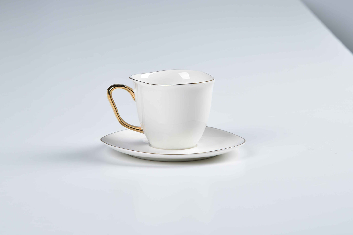 ETERNA PORCELAIN - 60 PIECE DINNER SET FOR 6 PEOPLE - ORGANIC - YZ24-001 - GOLD